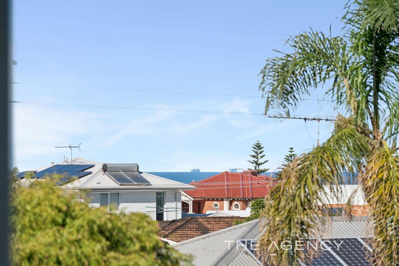 Photo - 32 Ranford Way, Hillarys WA 6025 - Image 19