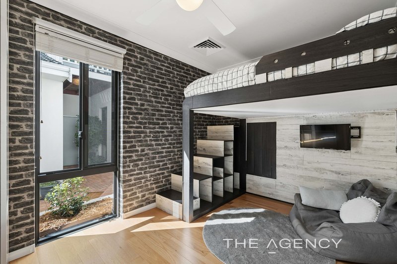 Photo - 32 Ranford Way, Hillarys WA 6025 - Image 25