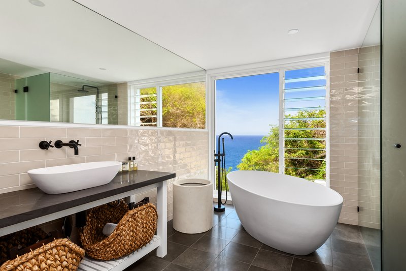 Photo - 32 Rayner Road, Whale Beach NSW 2107 - Image 8