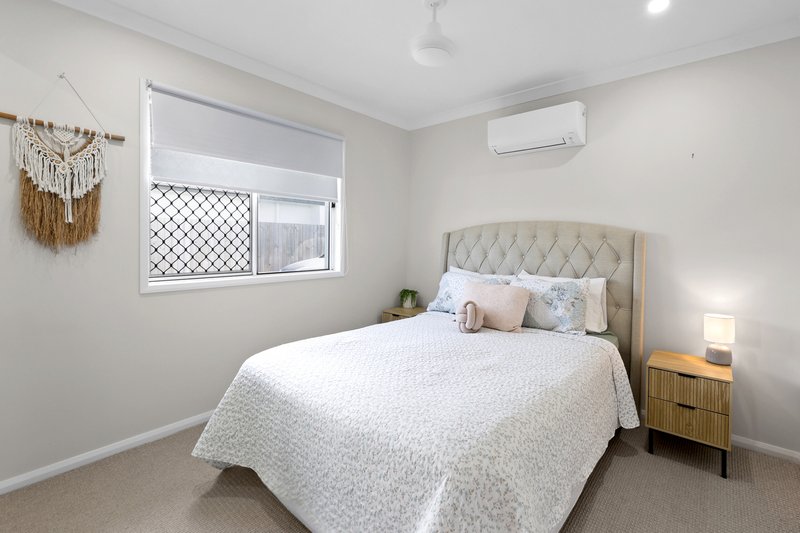 Photo - 32 Regal Circuit, Beaconsfield QLD 4740 - Image 13