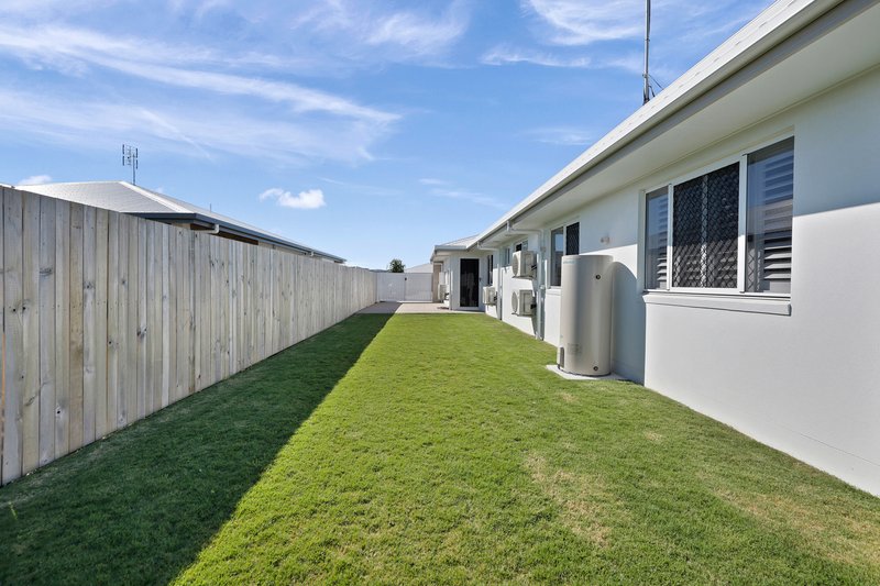 Photo - 32 Regal Circuit, Beaconsfield QLD 4740 - Image 24