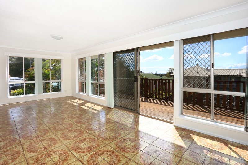 Photo - 32 Regency Place, Mudgeeraba QLD 4213 - Image 7