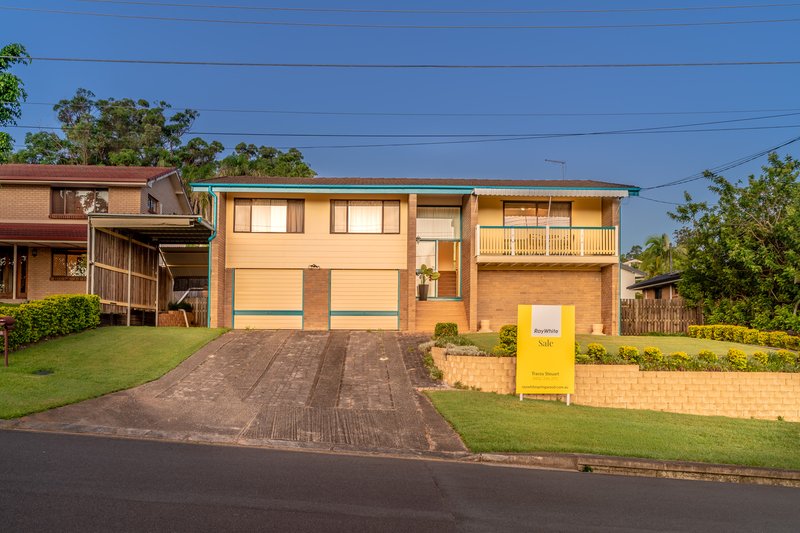 32 Rholanda Crescent, Springwood QLD 4127