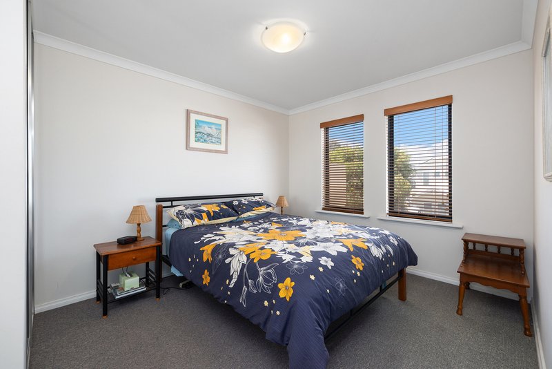 Photo - 3/2 Robertson Road, Ledge Point WA 6043 - Image 6