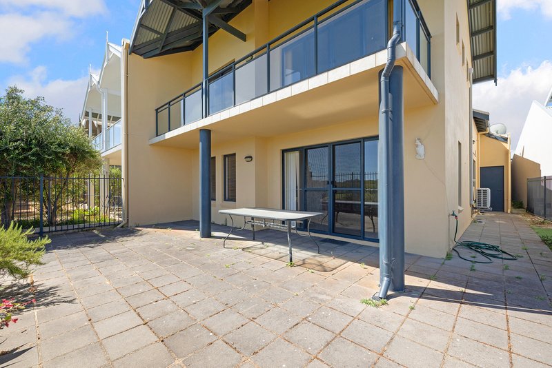 Photo - 3/2 Robertson Road, Ledge Point WA 6043 - Image 23