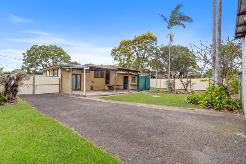 Photo - 32 Rocklea Street, Archerfield QLD 4108 - Image 2