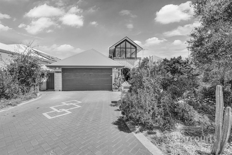 32 Ronsard Drive, San Remo WA 6210