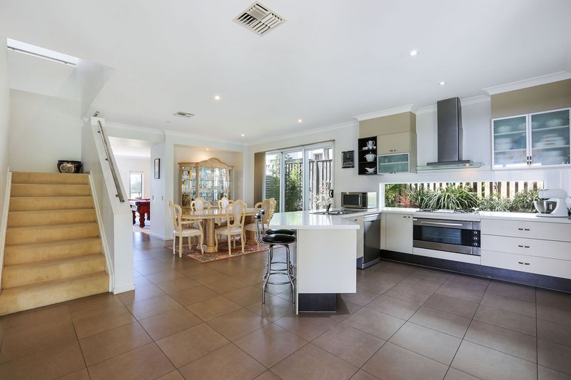 Photo - 32 Rose Valley Drive, Upper Coomera QLD 4209 - Image 3