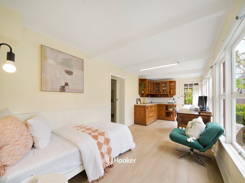 Photo - 32 Rosedale Road, Gordon NSW 2072 - Image 12