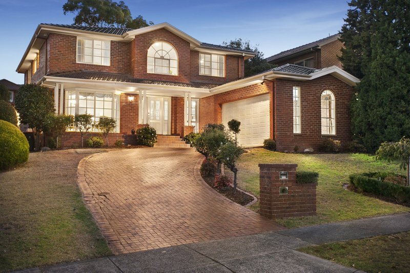 32 Roswell Street, Glen Waverley VIC 3150