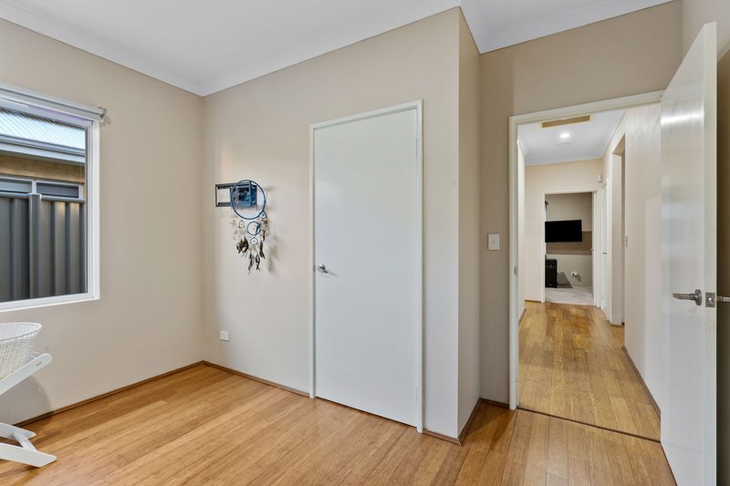 Photo - 32 Roulettes Parade, Clarkson WA 6030 - Image 29