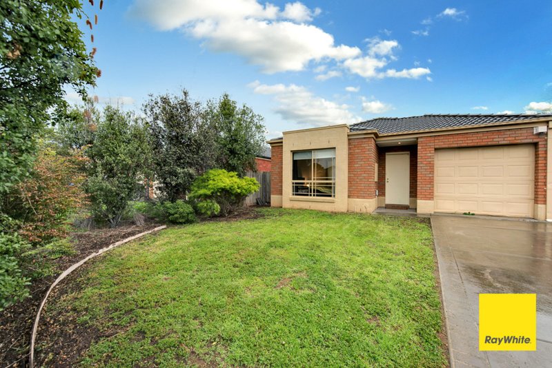 Photo - 32 Ruby Place, Werribee VIC 3030 - Image
