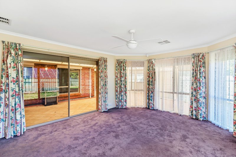 Photo - 32 Saddle Crescent, Walkley Heights SA 5098 - Image 9