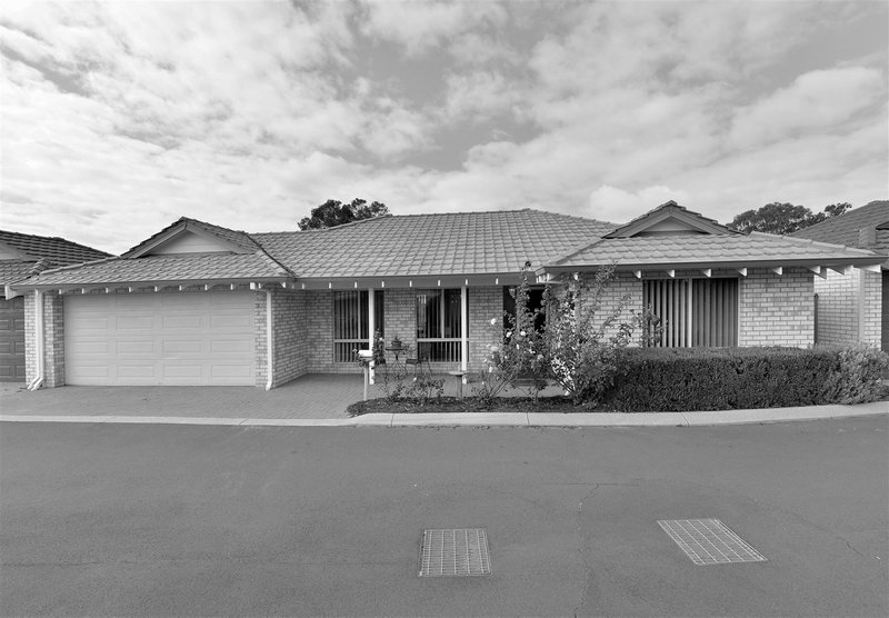 32 Saffron Loop, Falcon WA 6210