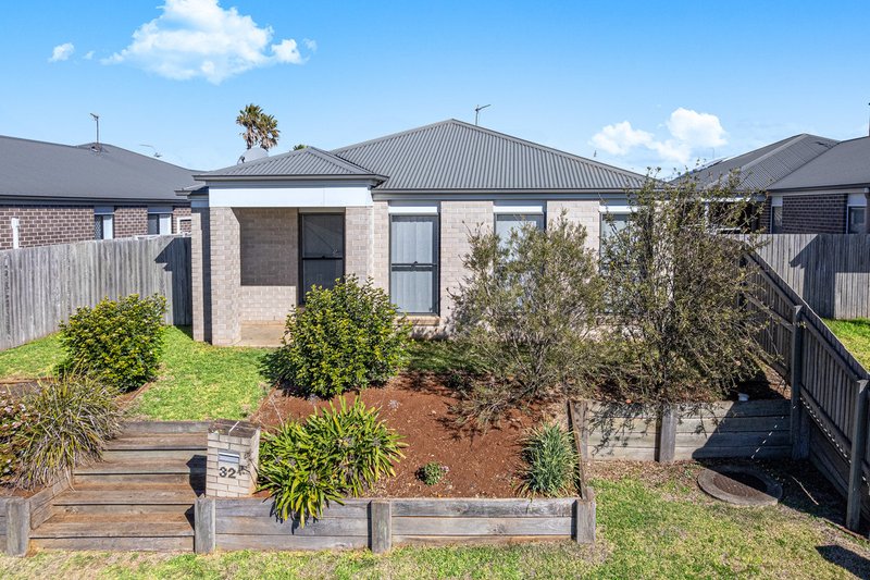 Photo - 32 Sanctuary Drive, Cranley QLD 4350 - Image 1