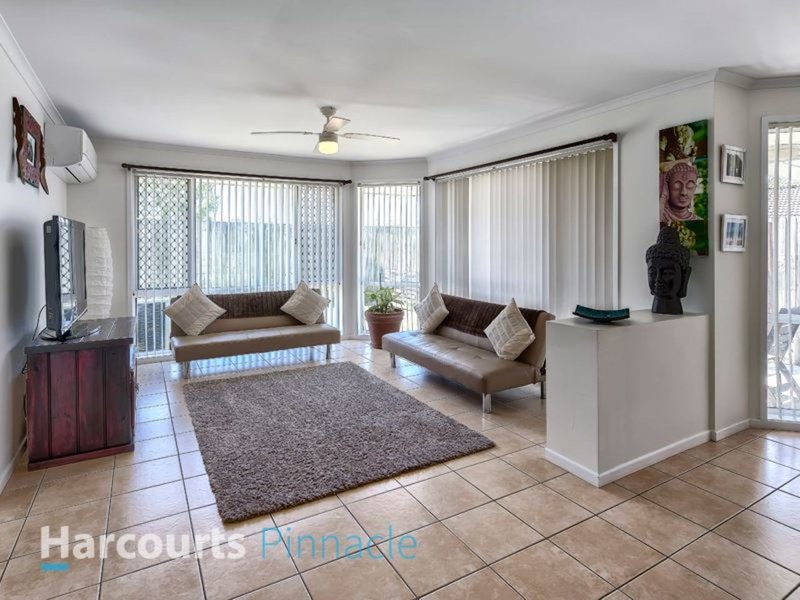 Photo - 32 Sanderling Street, Taigum QLD 4018 - Image 2