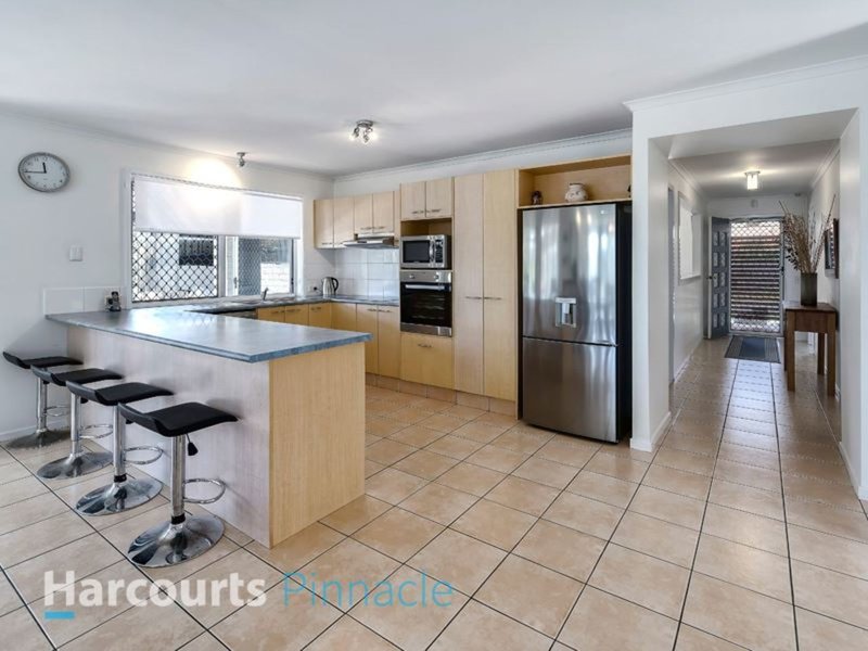 Photo - 32 Sanderling Street, Taigum QLD 4018 - Image 3