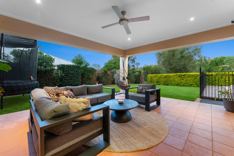 Photo - 32 Sandpiper Avenue, North Lakes QLD 4509 - Image 15