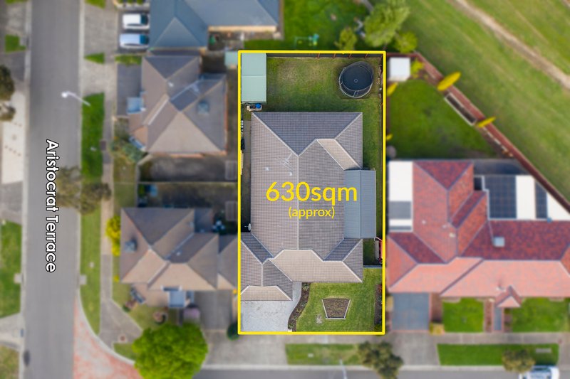 Photo - 32 Scenic Terrace, South Morang VIC 3752 - Image 18