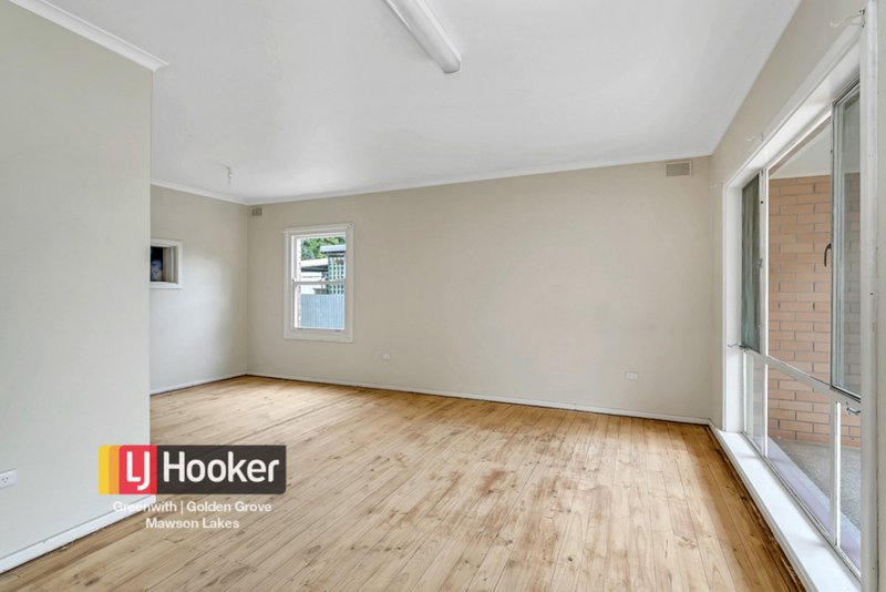 Photo - 32 Seatown Road, Elizabeth Park SA 5113 - Image 3