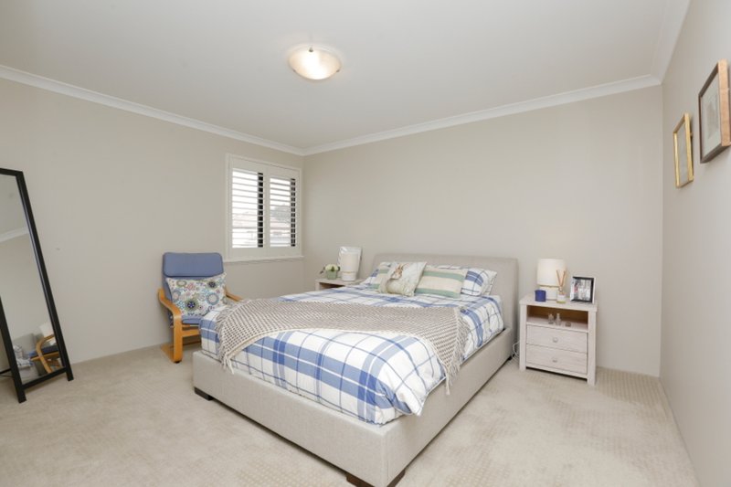 Photo - 32 Sedgeland Way, Ascot WA 6104 - Image 12