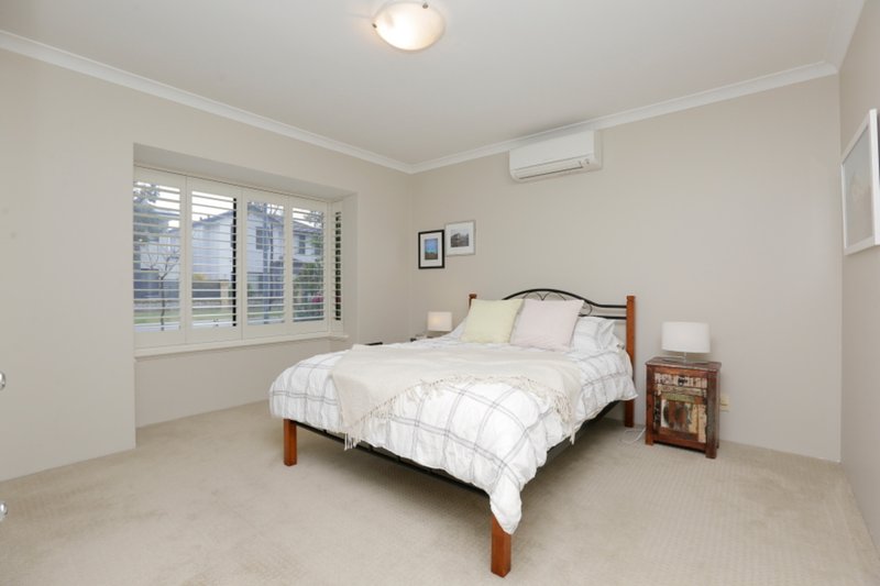 Photo - 32 Sedgeland Way, Ascot WA 6104 - Image 13