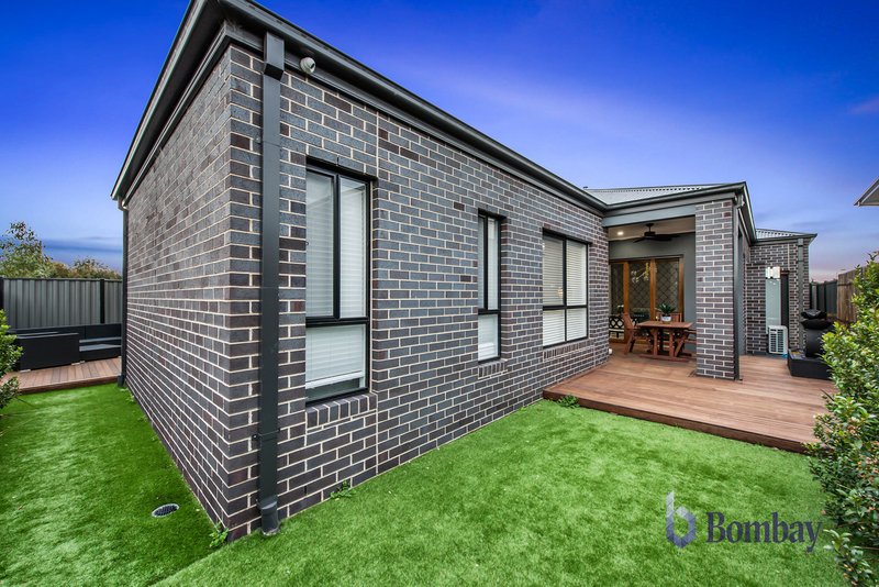 Photo - 32 Serenade , Donnybrook VIC 3064 - Image 5