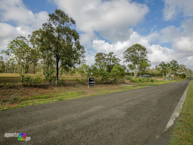 Photo - 32 Severn Chase, Curra QLD 4570 - Image 2