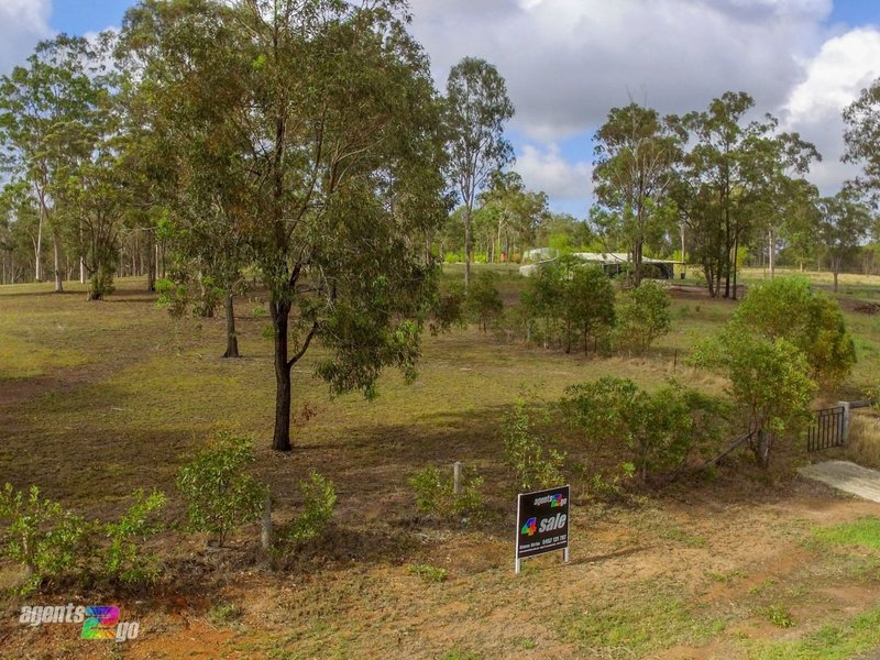 Photo - 32 Severn Chase, Curra QLD 4570 - Image 3