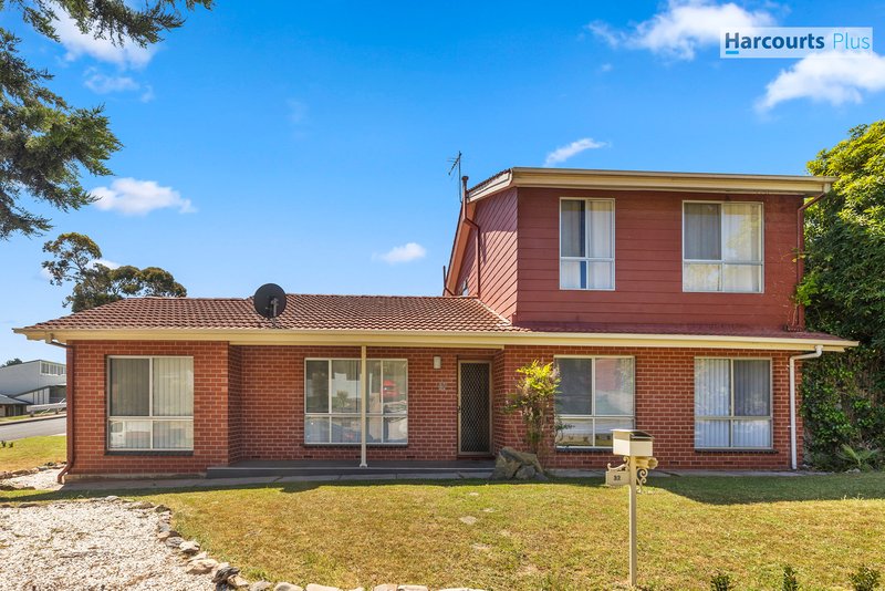 32 Shamrock Road, Hallett Cove SA 5158