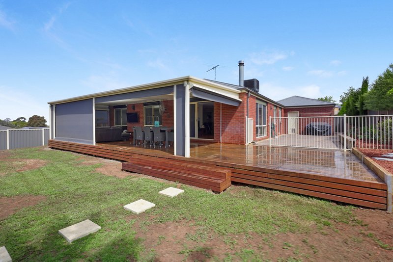 Photo - 32 Shaw Drive, Romsey VIC 3434 - Image 15