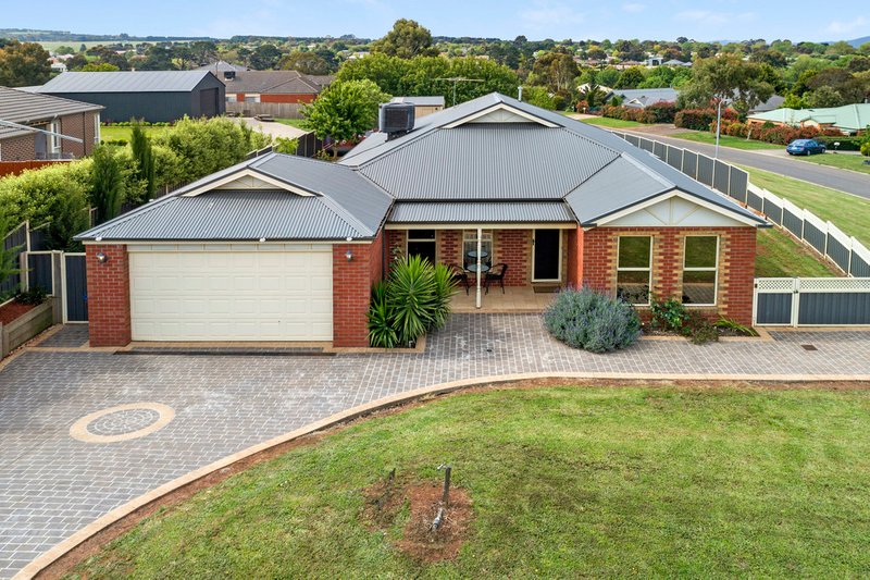 Photo - 32 Shaw Drive, Romsey VIC 3434 - Image 19