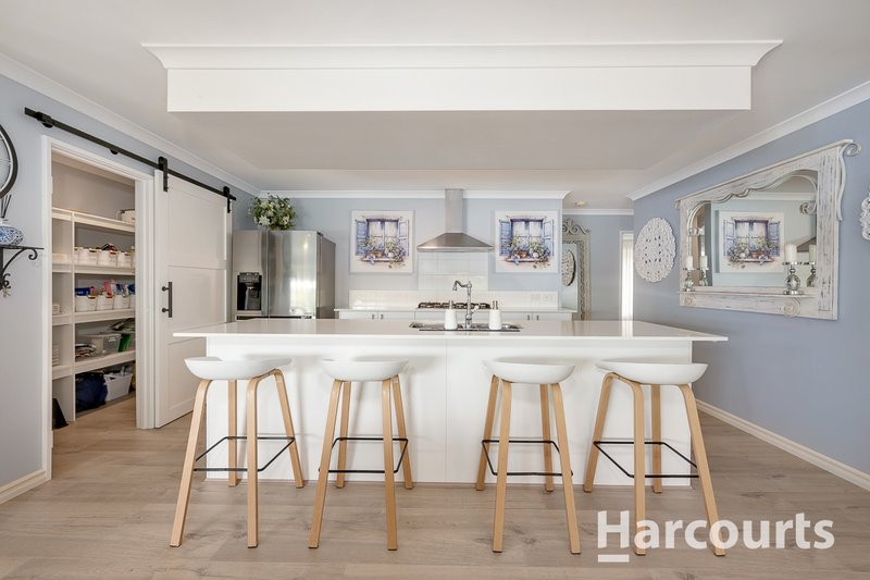 Photo - 32 Shipmaster Avenue, Alkimos WA 6038 - Image 11