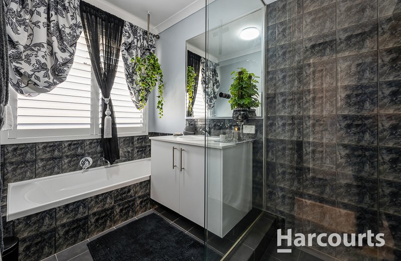 Photo - 32 Shipmaster Avenue, Alkimos WA 6038 - Image 31