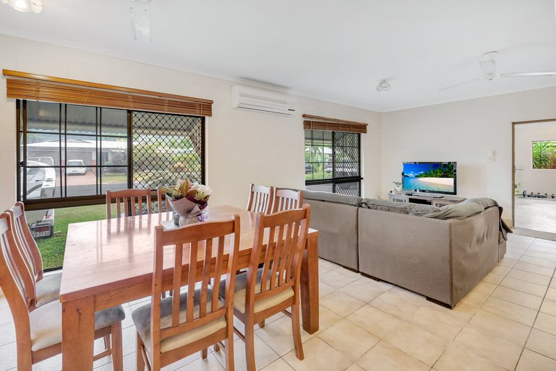 Photo - 32 Sidlaw Street, Smithfield QLD 4878 - Image 3