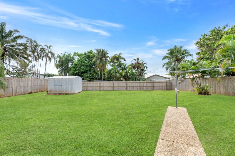 Photo - 32 Sidlaw Street, Smithfield QLD 4878 - Image 12