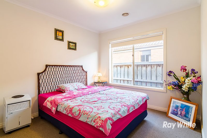 Photo - 32 Silverwattle Drive, Lyndhurst VIC 3975 - Image 8