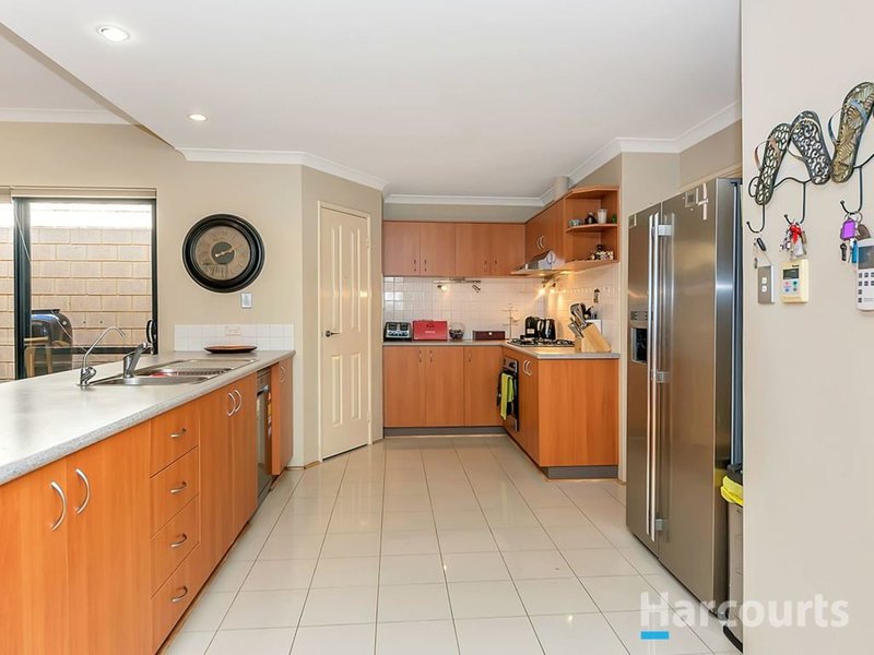 Photo - 32 Sittella Turn, Joondalup WA 6027 - Image 13