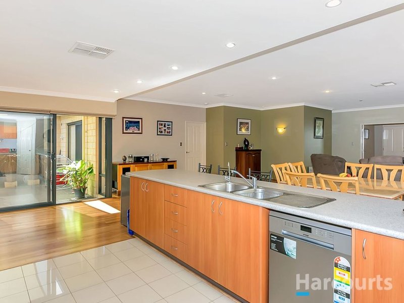 Photo - 32 Sittella Turn, Joondalup WA 6027 - Image 15