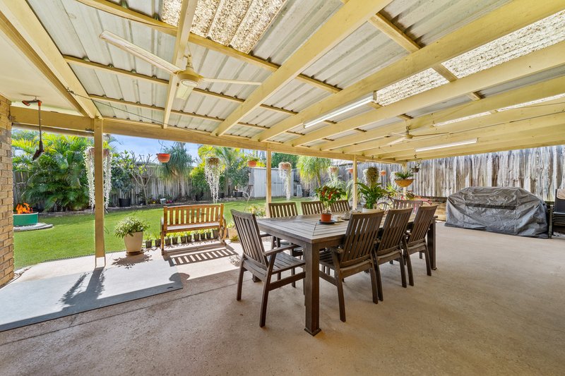 Photo - 32 Solandra Circuit, Regents Park QLD 4118 - Image 10
