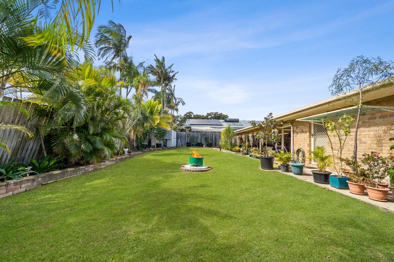 Photo - 32 Solandra Circuit, Regents Park QLD 4118 - Image 17