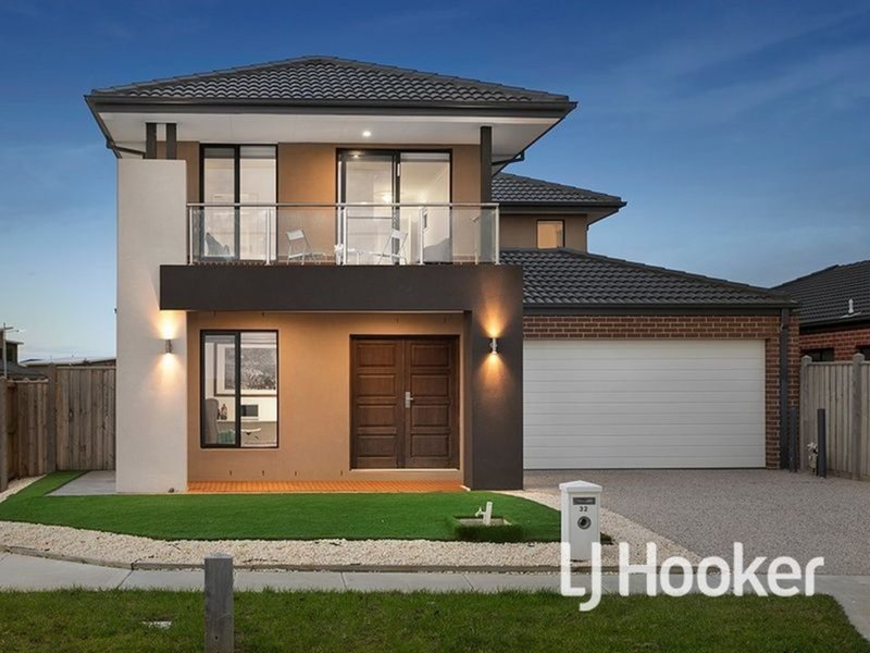 32 Spectacle Crescent, Point Cook VIC 3030