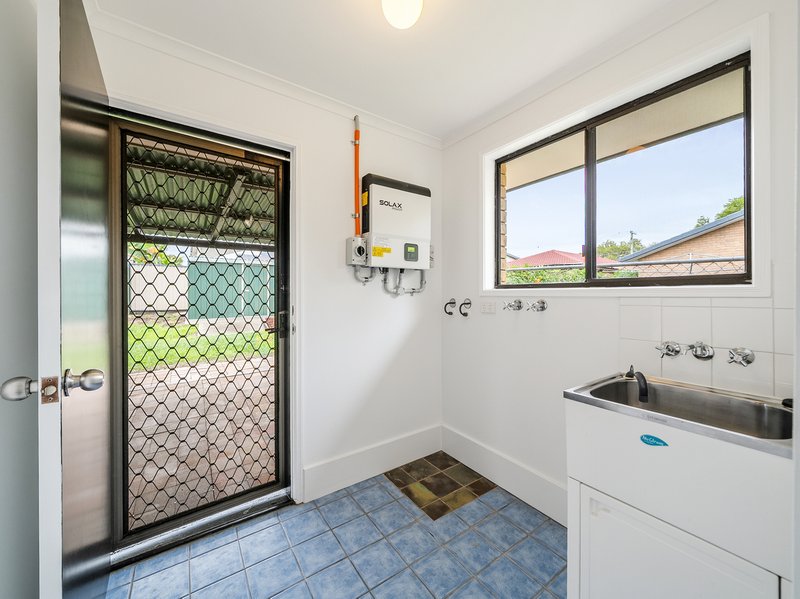 Photo - 32 Sportsground Street, Redcliffe QLD 4020 - Image 13