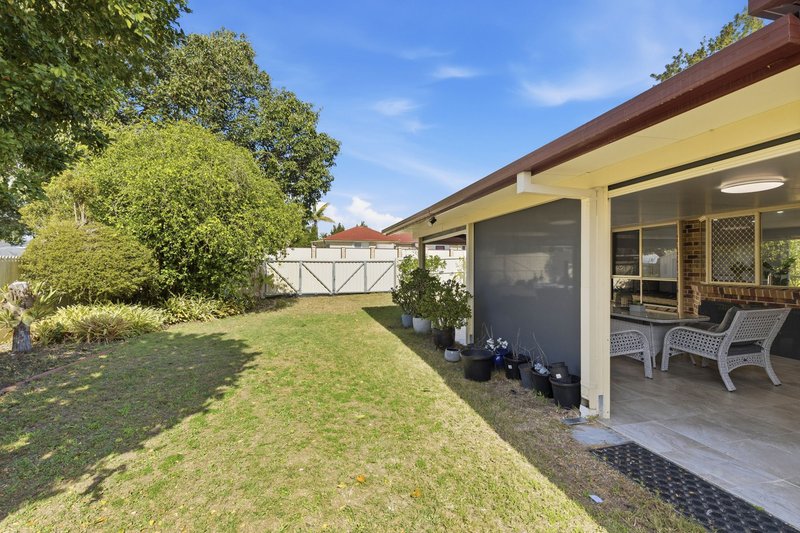 Photo - 32 Springfield Crescent, Parkinson QLD 4115 - Image 17