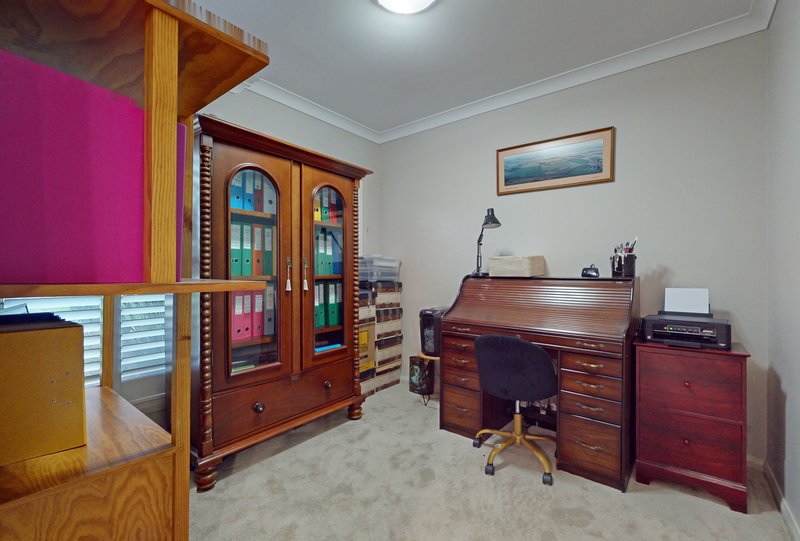 Photo - 32 St Andrews Drive, Dubbo NSW 2830 - Image 6