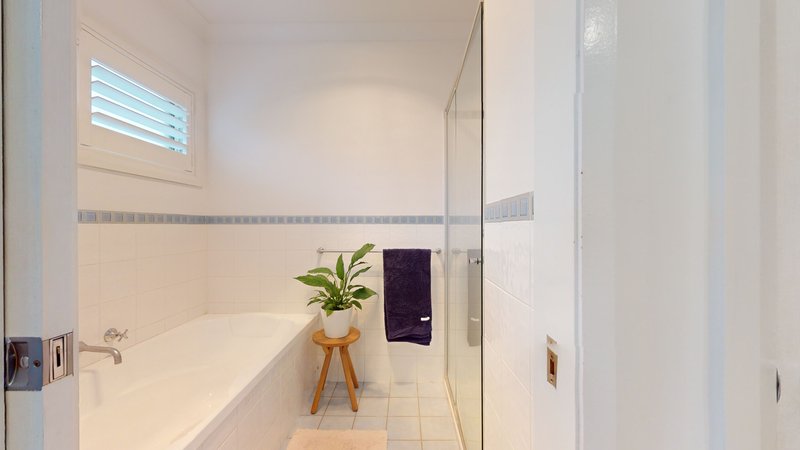 Photo - 32 St Andrews Drive, Dubbo NSW 2830 - Image 15