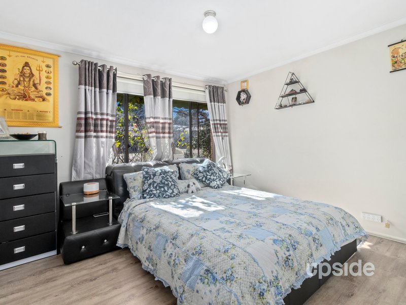 Photo - 32 Stacy Street, Gowrie ACT 2904 - Image 6