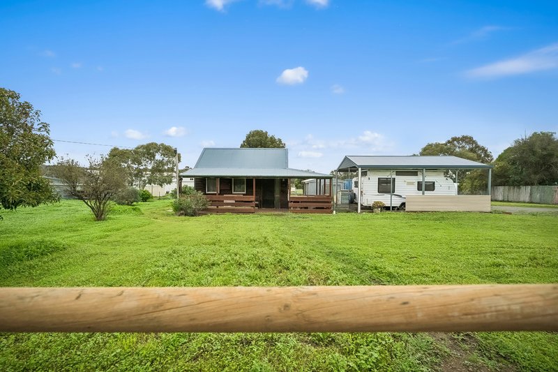 Photo - 32 Stanhope Road, Rushworth VIC 3612 - Image 8