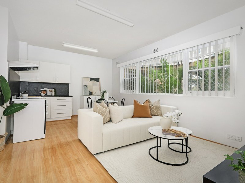 Photo - 3/2 Station Street, Kogarah NSW 2217 - Image 1