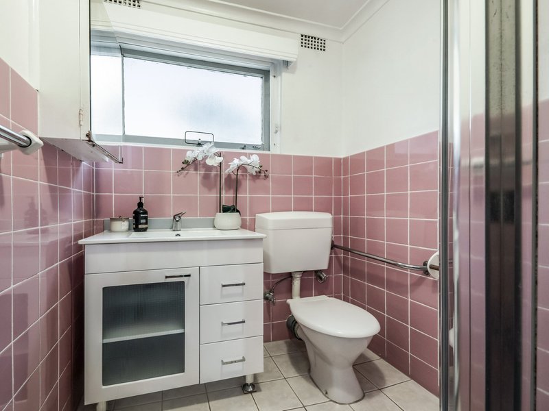 Photo - 3/2 Station Street, Kogarah NSW 2217 - Image 8